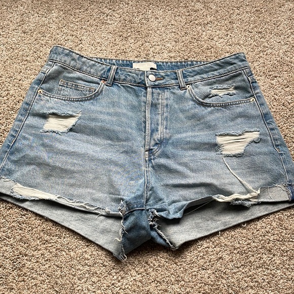 Shorts Hm Boyfriend Button Up Jean Shorts Size 12 Poshmark